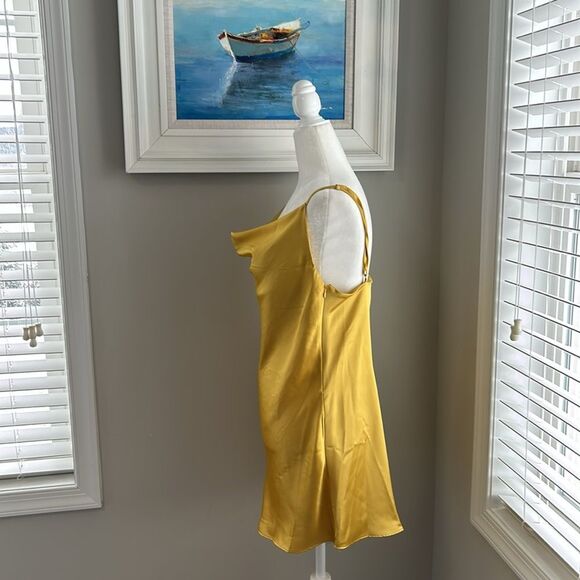 Princess Polly MARSEILLE Yellow MINI DRESS 4 - Picture 6 of 15